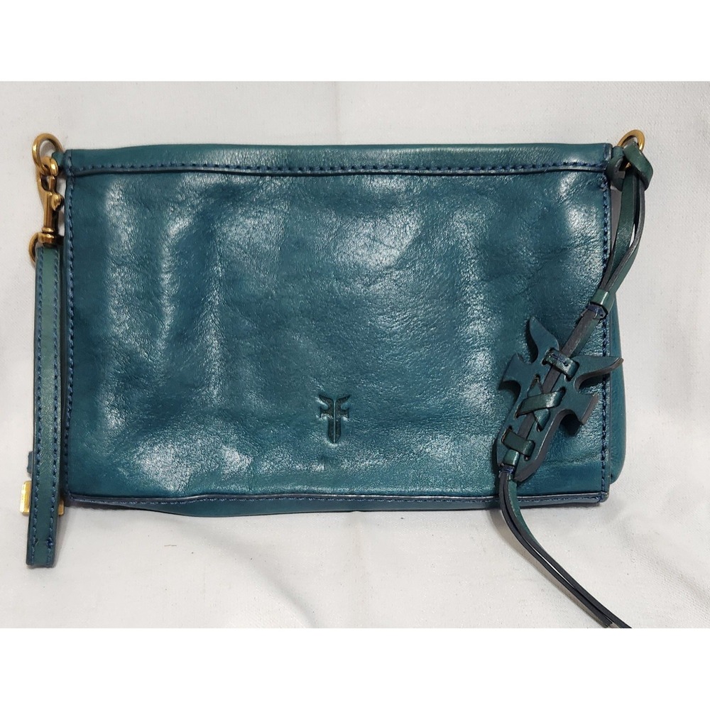 Frye Carson Leather Zip Clutch Teal Blue Wristlet Wallet with Card Slots
